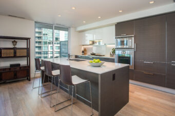 801 1409 WEST PENDER