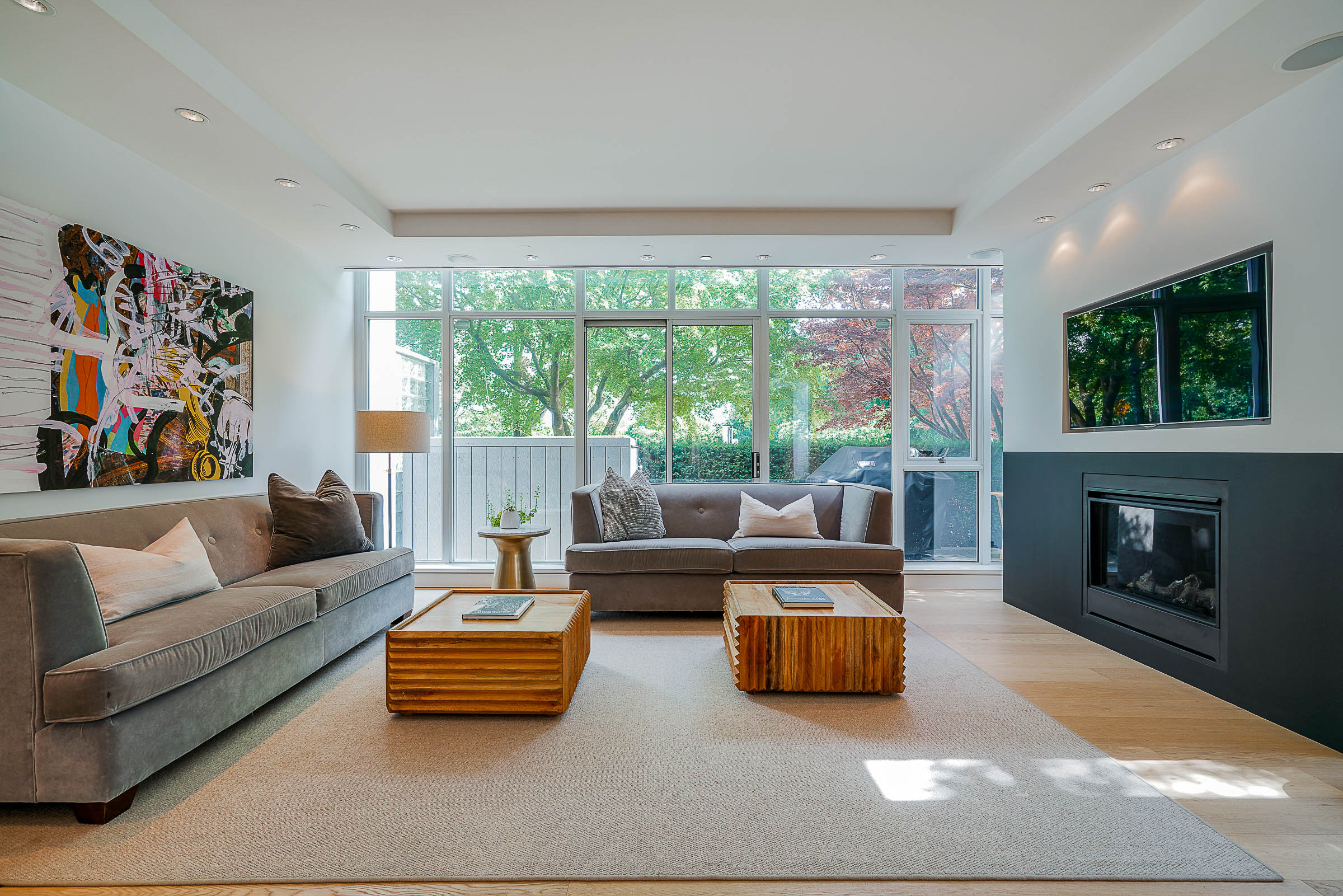 403 BEACH CRESCENT