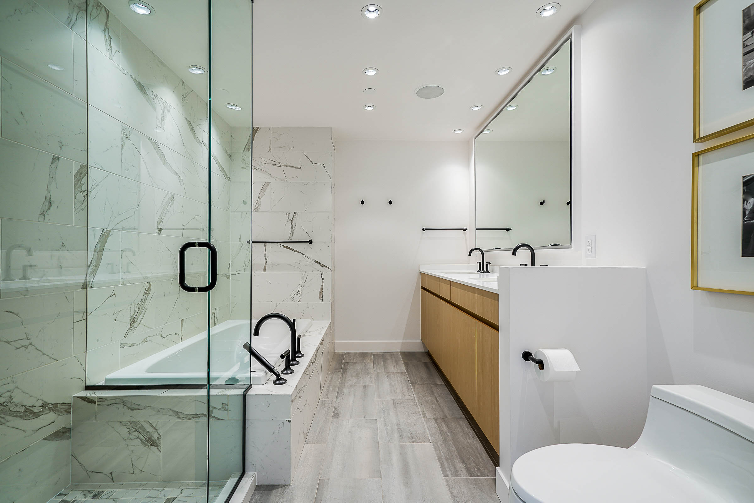 403 BEACH CRESCENT