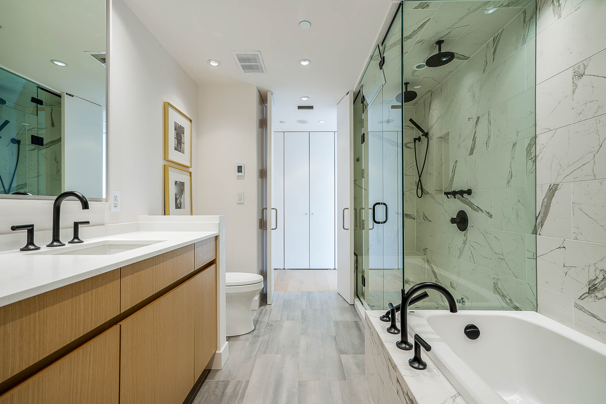 403 BEACH CRESCENT