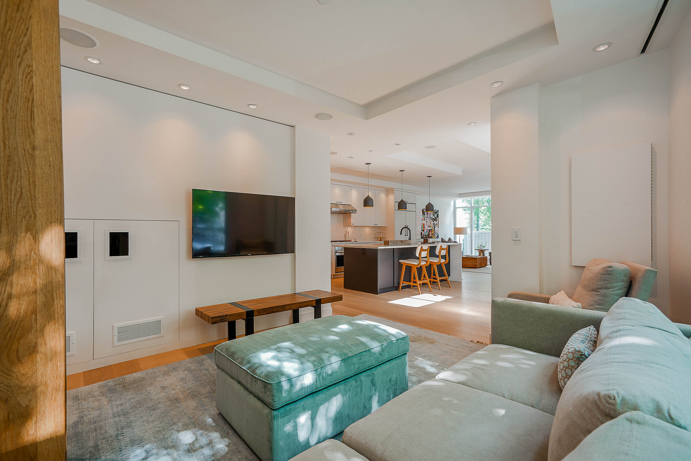 403 BEACH CRESCENT