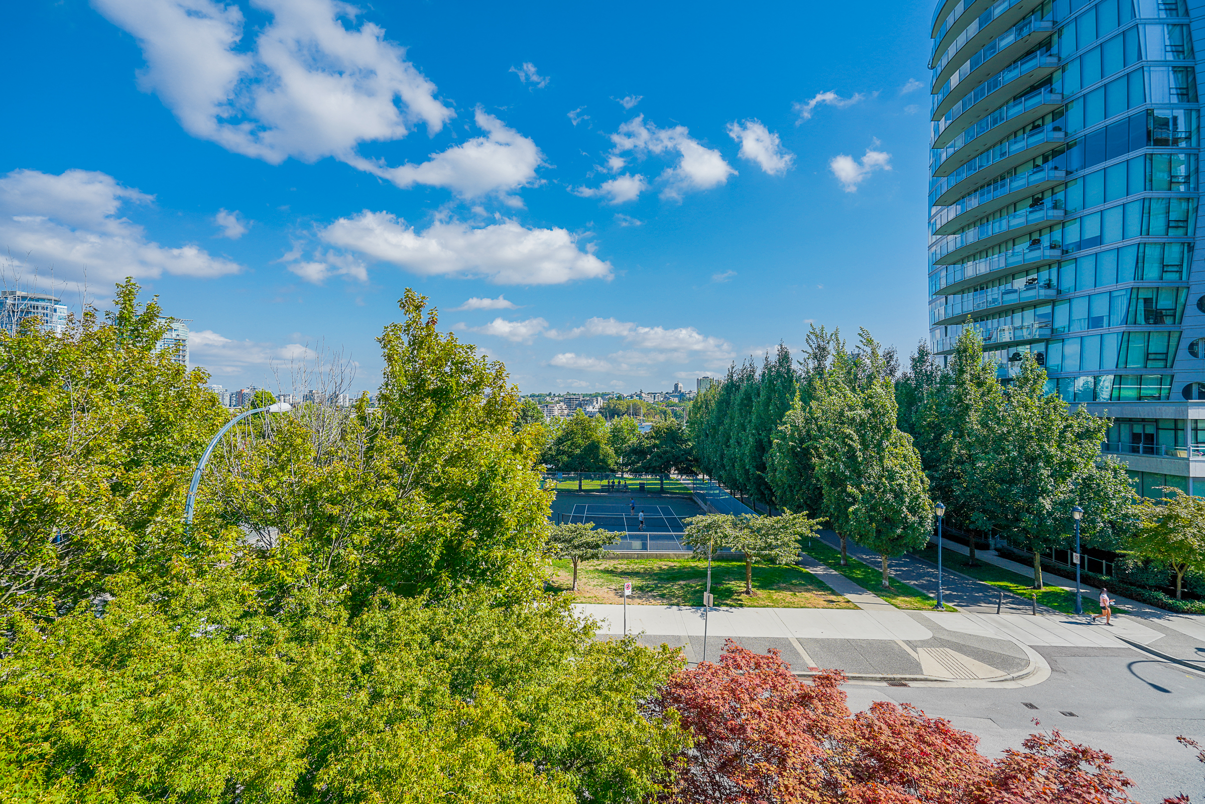 403 BEACH CRESCENT