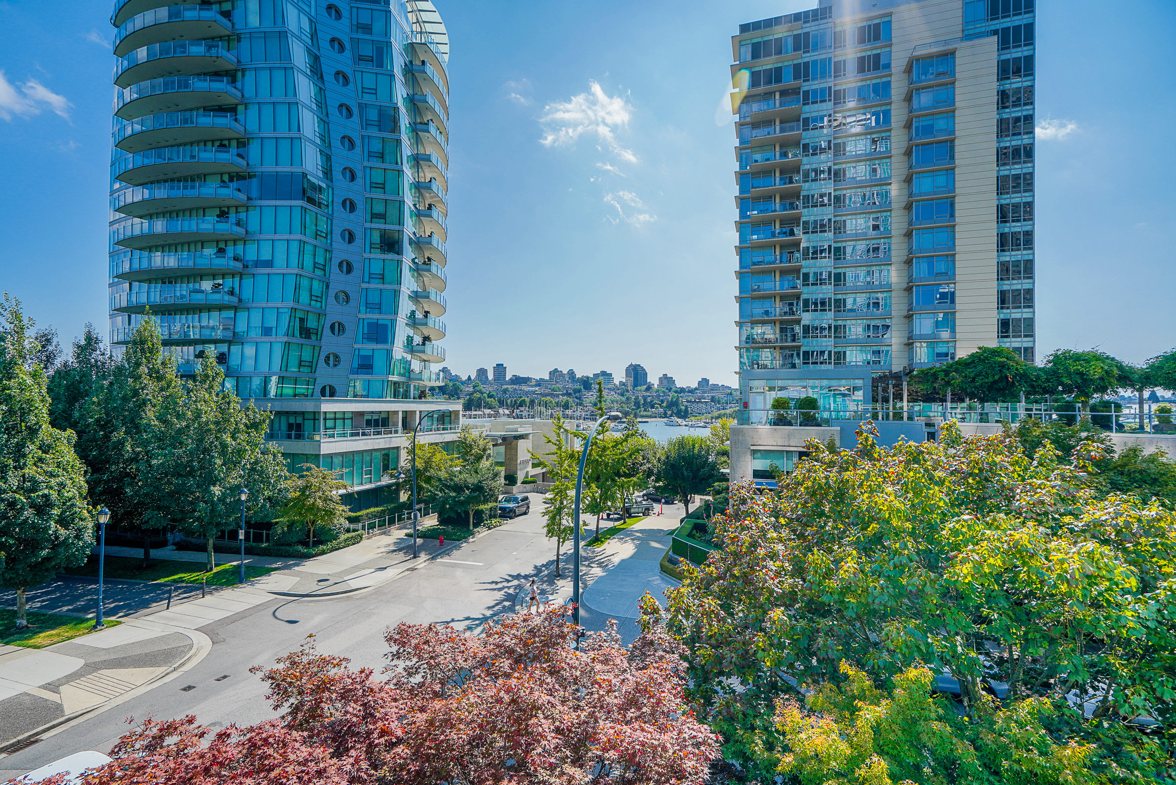 403 BEACH CRESCENT