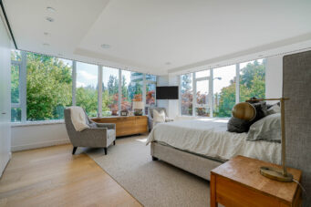 403 BEACH CRESCENT