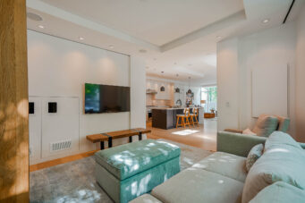 403 BEACH CRESCENT